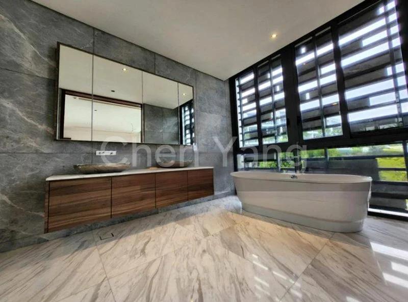 7 Bed Bungalow (Landed) for Sale in  Cove Drive - Image 3